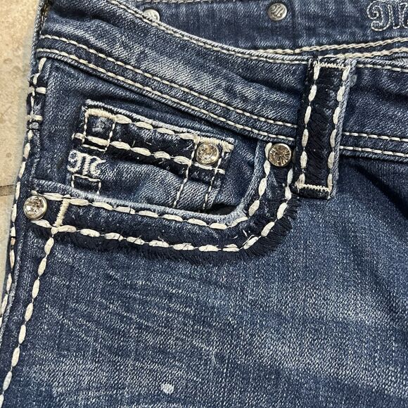 Miss Me Capri Womens Jeans Boyfriend Rise Blue Denim Size 25 (28 Measured) - Picture 4 of 7